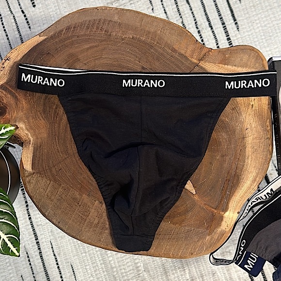 Murano - Picture 2 of 5